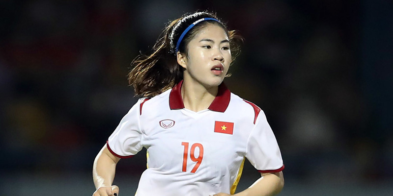 Cầu thủ Thanh Nhã quê ở đâu? Đam mê bóng đá của cô gái vàng